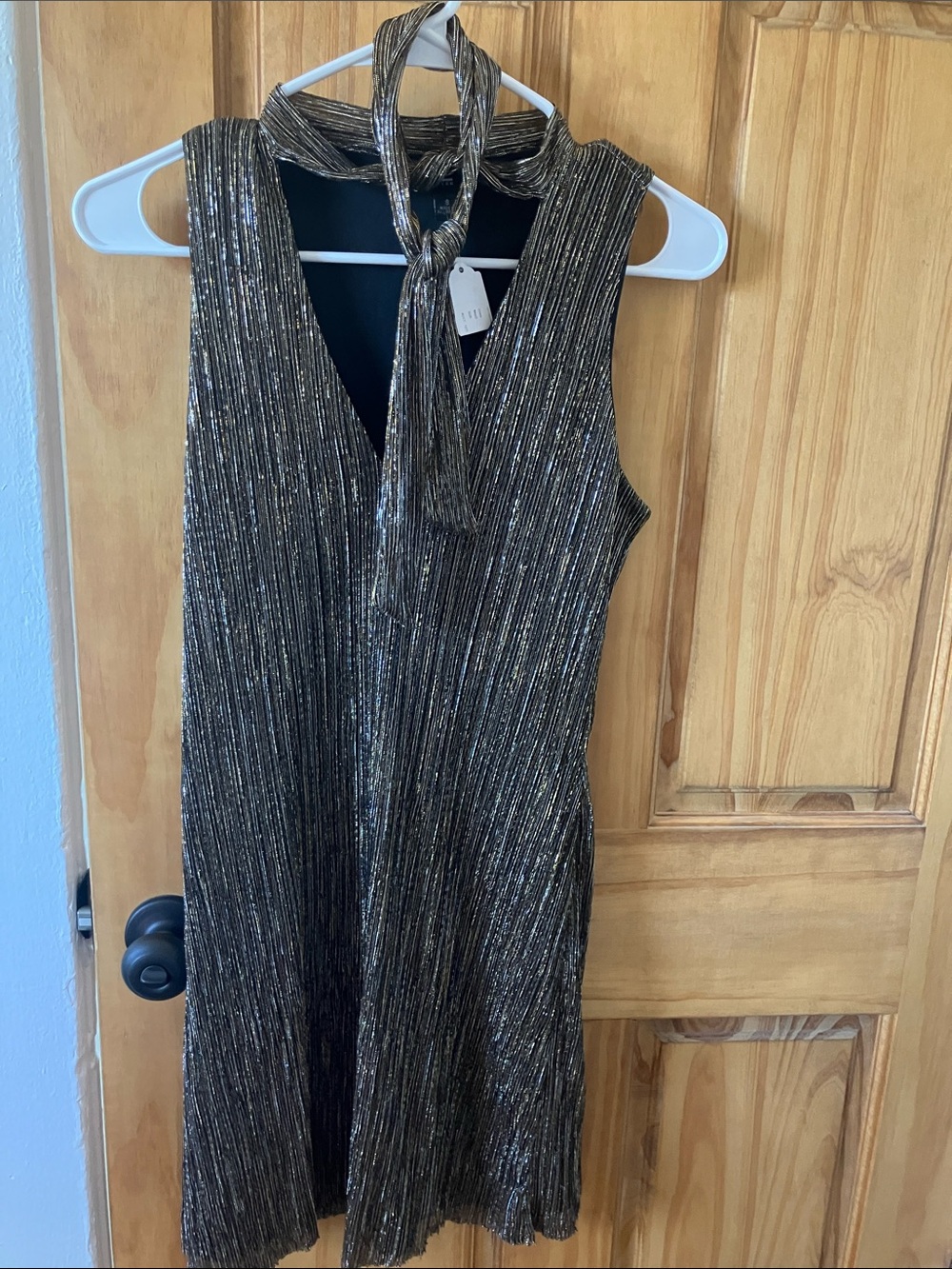 Iz Byer Black and Gold Metallic Tie-Neck Midi Dress with Pleats